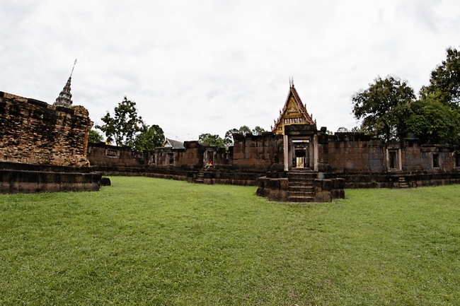 Prasat Sa Kamphaeng Yai-081